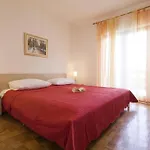 Apartmán In With Sea View, Terrace, Air Conditioning, Wi-fi Nin