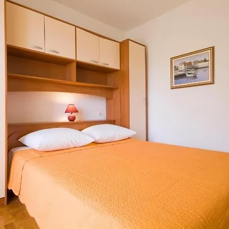 In With Sea View, Terrace, Air Conditioning, Wi-fi Lejlighed