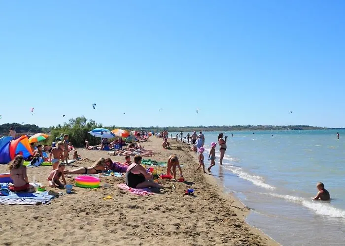 In With Sea View, Terrace, Air Conditioning, Wi-fi *