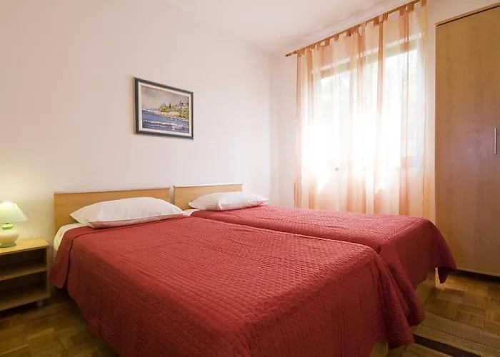 Apartman In With Sea View, Terrace, Air Conditioning, Wi-fi Nin