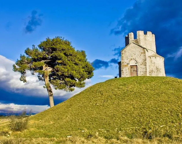 In With Sea View, Terrace, Air Conditioning, Wi-fi