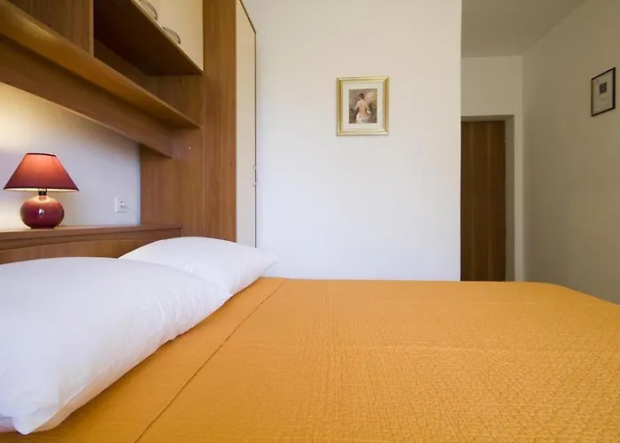 In With Sea View, Terrace, Air Conditioning, Wi-fi *